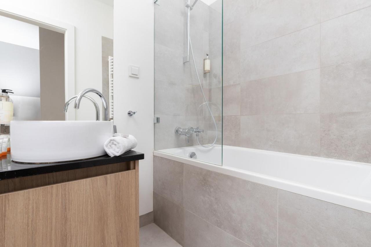 Slawinska Apartment Warsaw Wola By Noclegi Renters Экстерьер фото